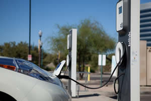 electric cars plug-in