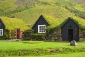 10 Unique and Odd Homes